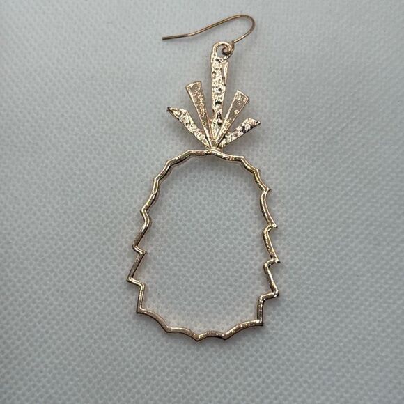 NWOT Pineapple fishhook earrings - Picture 3 of 4